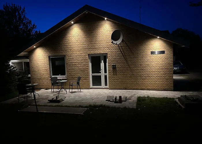 Sleepover In Rodby! Few Minutes From Femern Tunnel And Ferry To Puttgarden