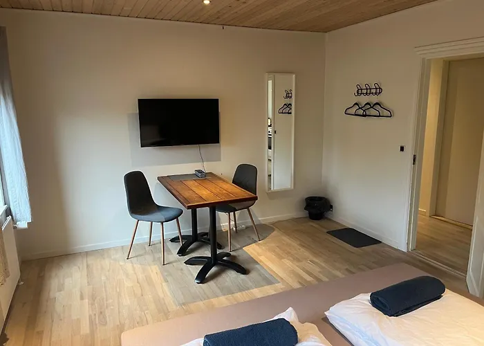 Sleepover In Rodby! Few Minutes From Femern Tunnel And Ferry To Puttgarden